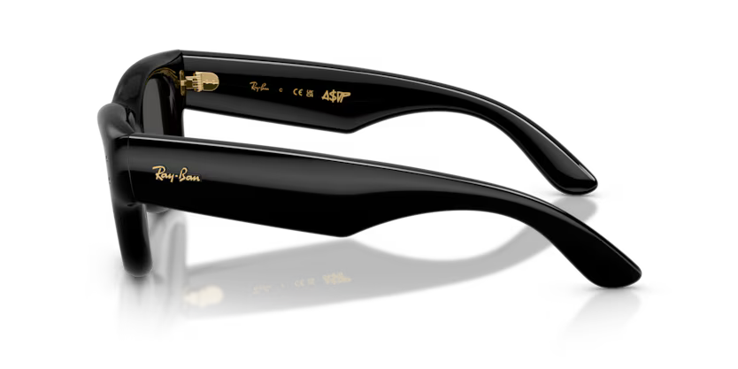 Ray-Ban 0RB4940 Wayfarer Puffer