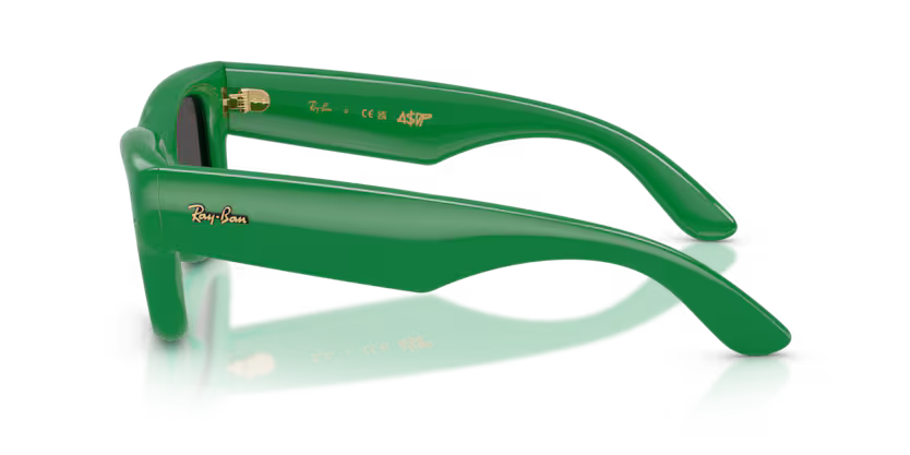 Ray-Ban 0RB4940 Wayfarer Puffer